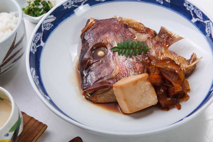下関市のランチ | ふぐ処 喜多川の鯛のあら焚き御膳 | 鯛のあら焚き
